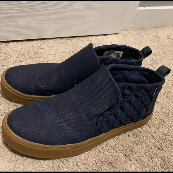 toms quilted boots